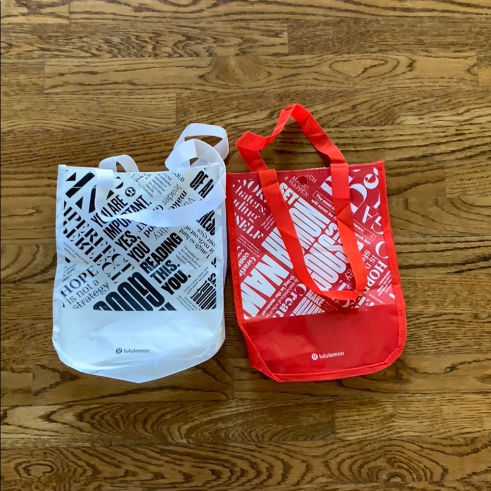 2 lulu lemon bags